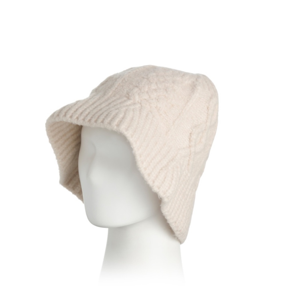 Cyrus Cream Knit Bucket Hat